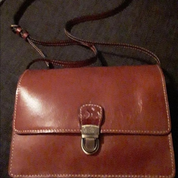 Cross body purse